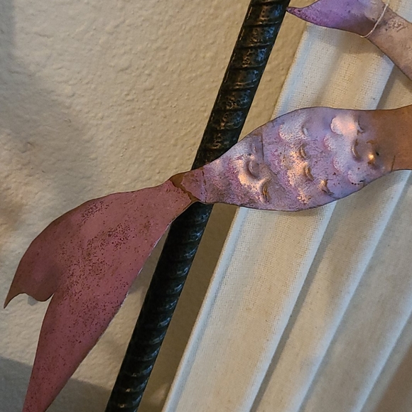 MERMAID METAL WINDOW HANGING.SPARKLES - Picture 12 of 16